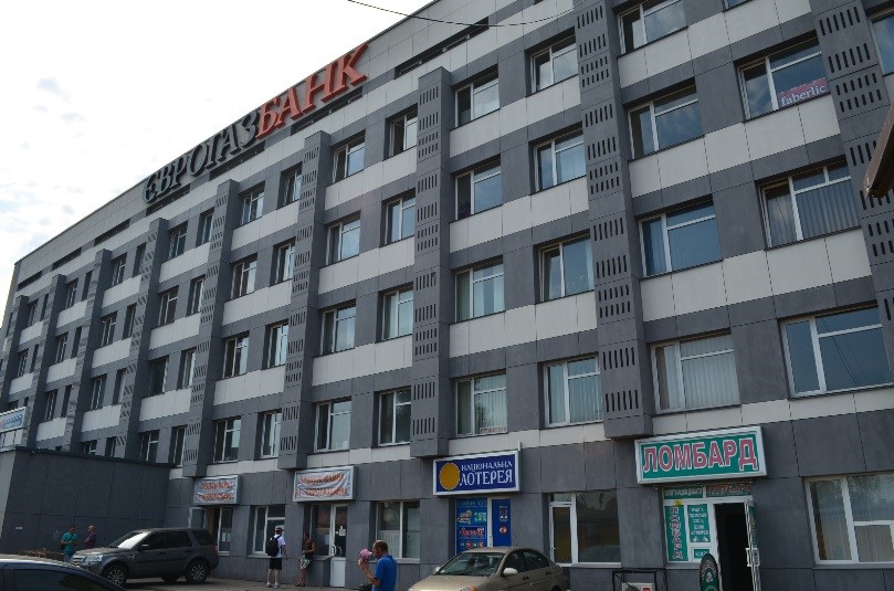 Частина офісних, торгівельних та складських приміщень, від 10 до 234,8 кв.м, що розташовані у м. Київ
